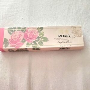 Morny English Rose Perfumed‎ Fine English Soap Set of 3 in Original Box